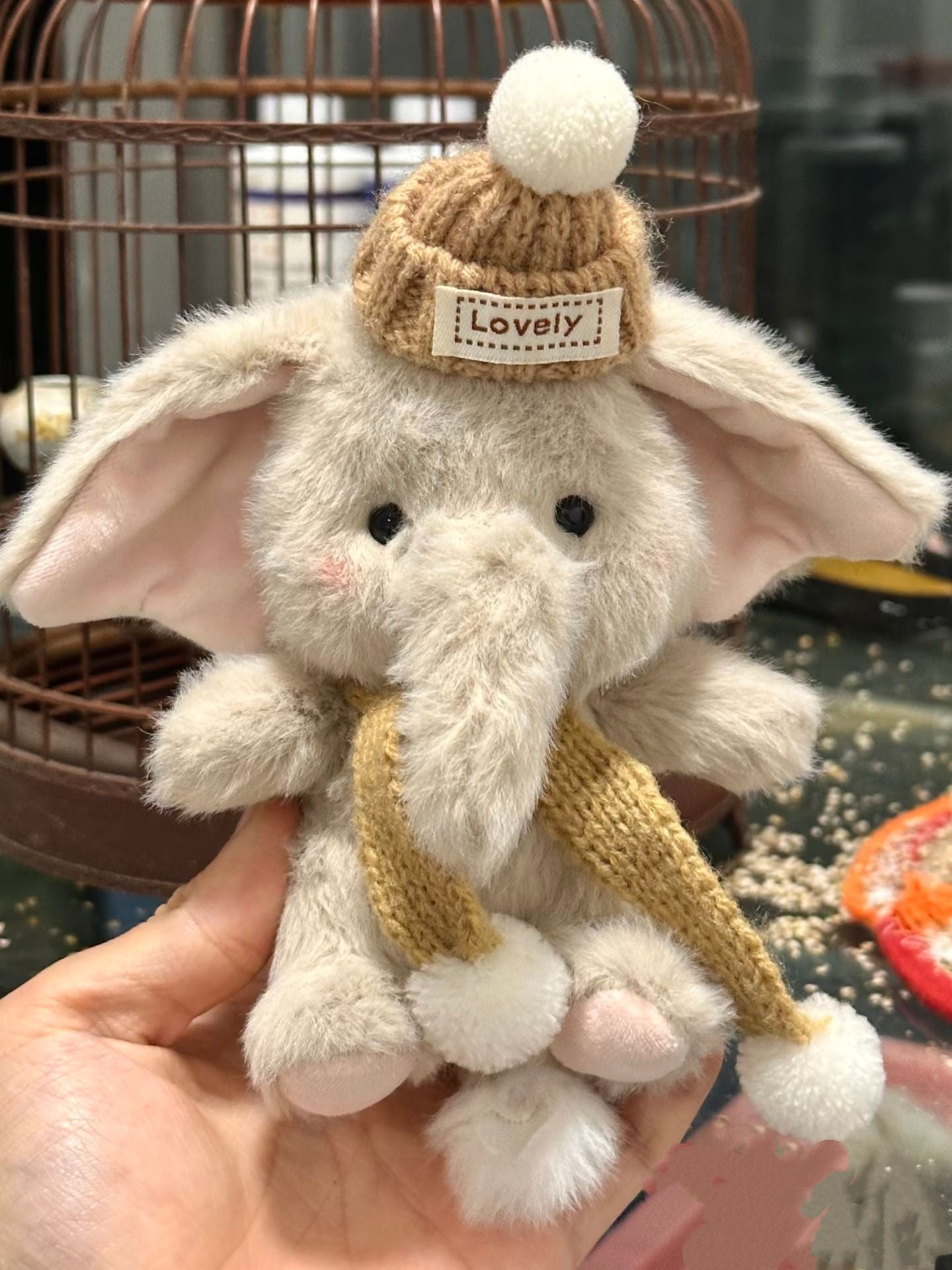 Cute Elephant Plush Keychain - Adorable Cartoon Bag Charm, Car Accessory & Gift for Best Friend