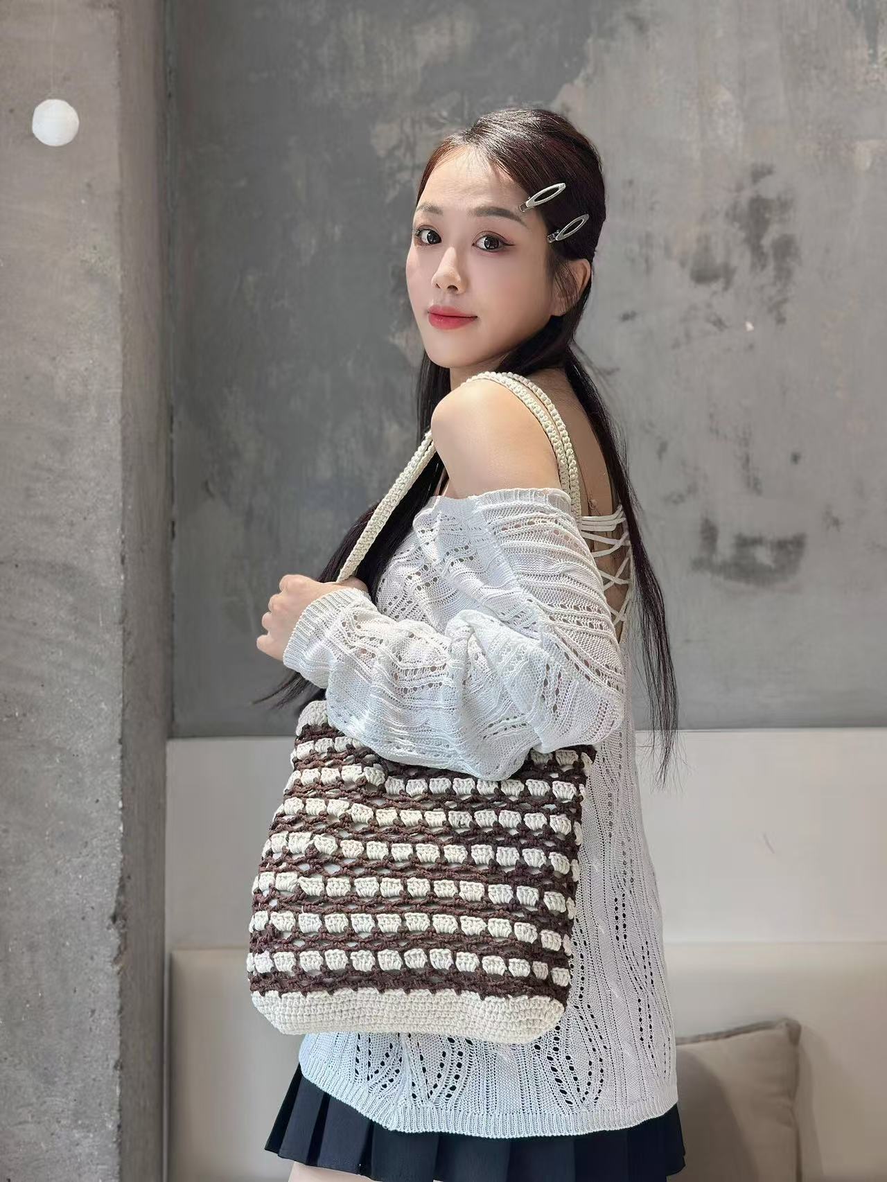 Handmade Waffle Crochet Shoulder Bag – Cotton Yarn Tote for Everyday Use