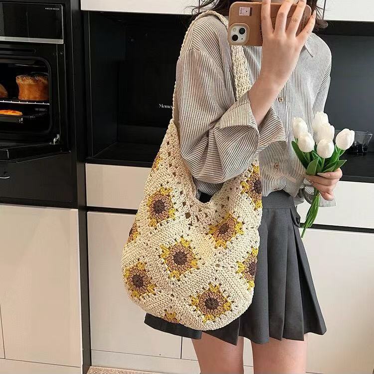 Handcrafted Sunflower Cotton Shoulder Bag – Versatile Beach & Casual Tote