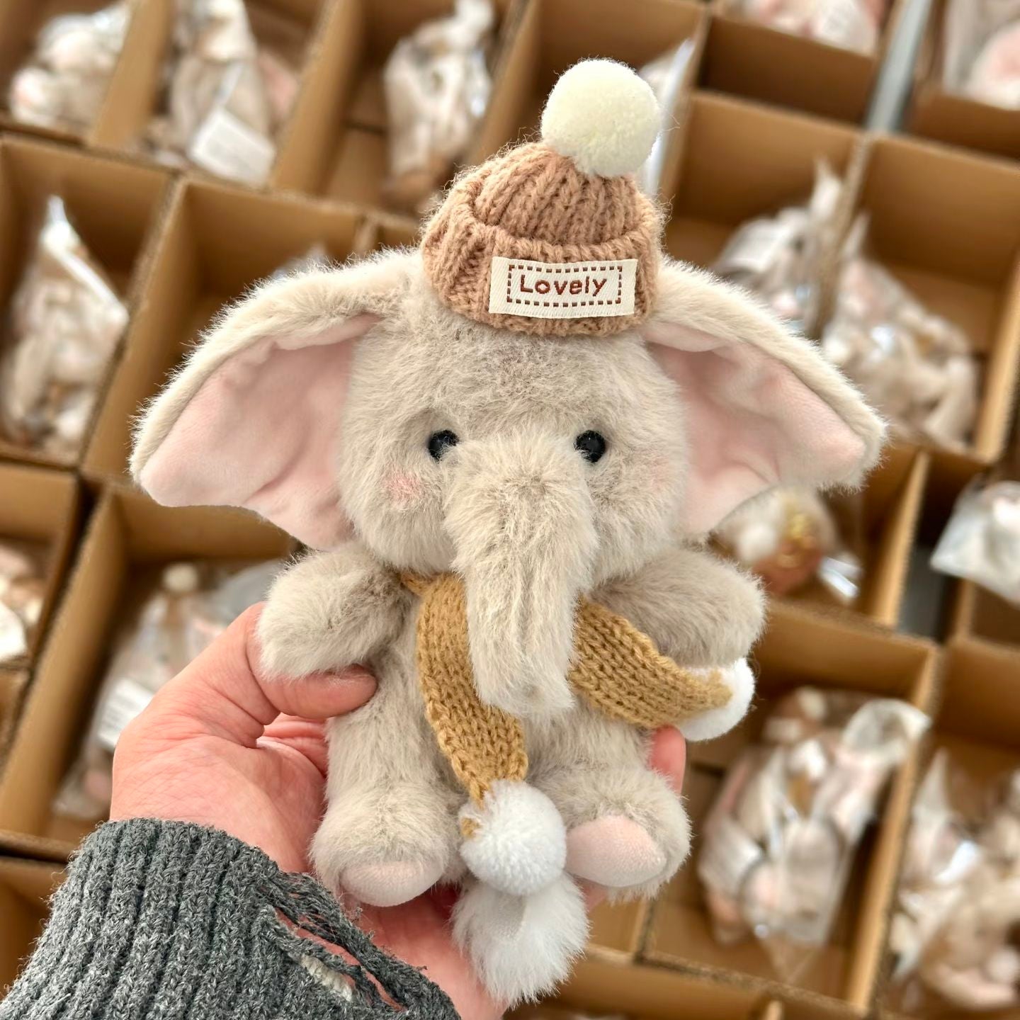 Cute Elephant Plush Keychain - Adorable Cartoon Bag Charm, Car Accessory & Gift for Best Friend