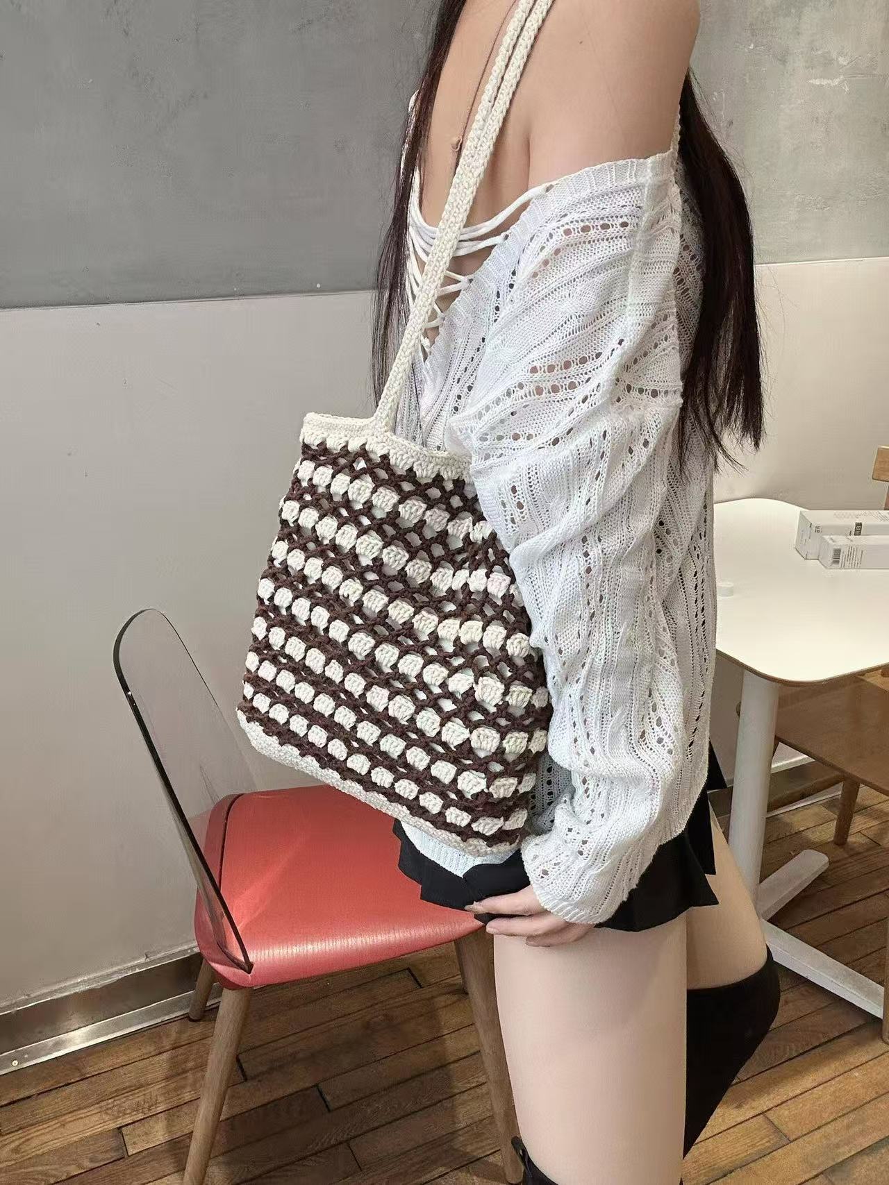 Handmade Waffle Crochet Shoulder Bag – Cotton Yarn Tote for Everyday Use